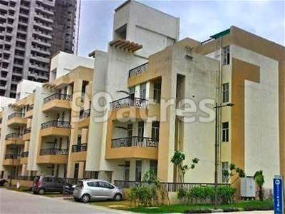 Supertech Ecovillage apartment block — context photograph